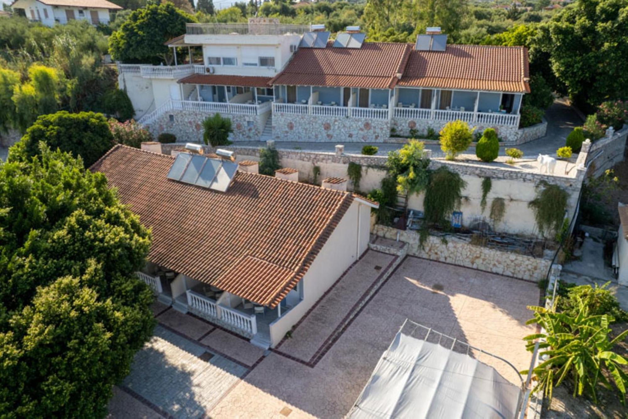 Hotel Pansion Koroni L'Antic Exterior foto